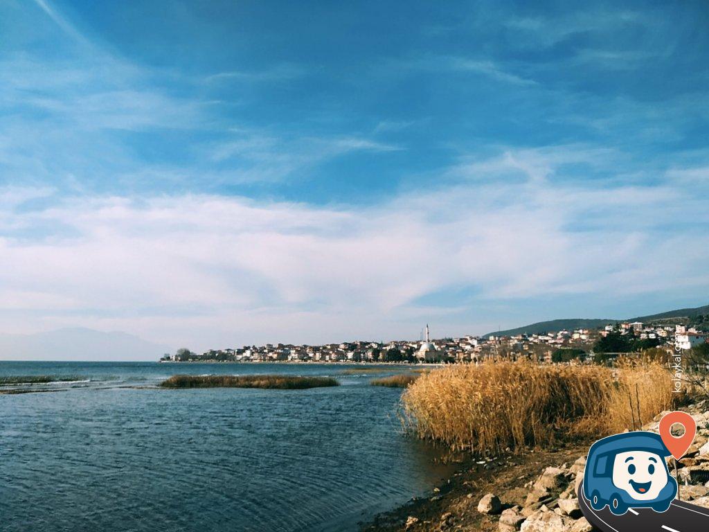 İznik Gölü Kıyısı Kamp ve Karavan Alanı - İzni̇k, Bursa