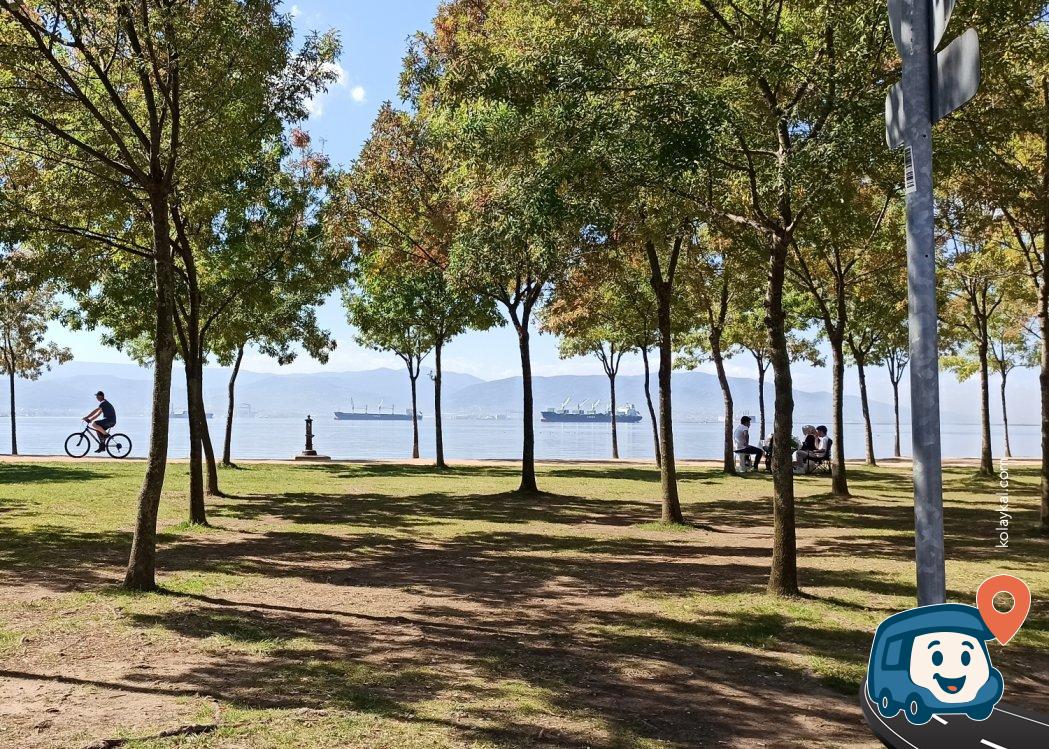 İzmit Sahil Kenarı Otoparkı - Kocaeli