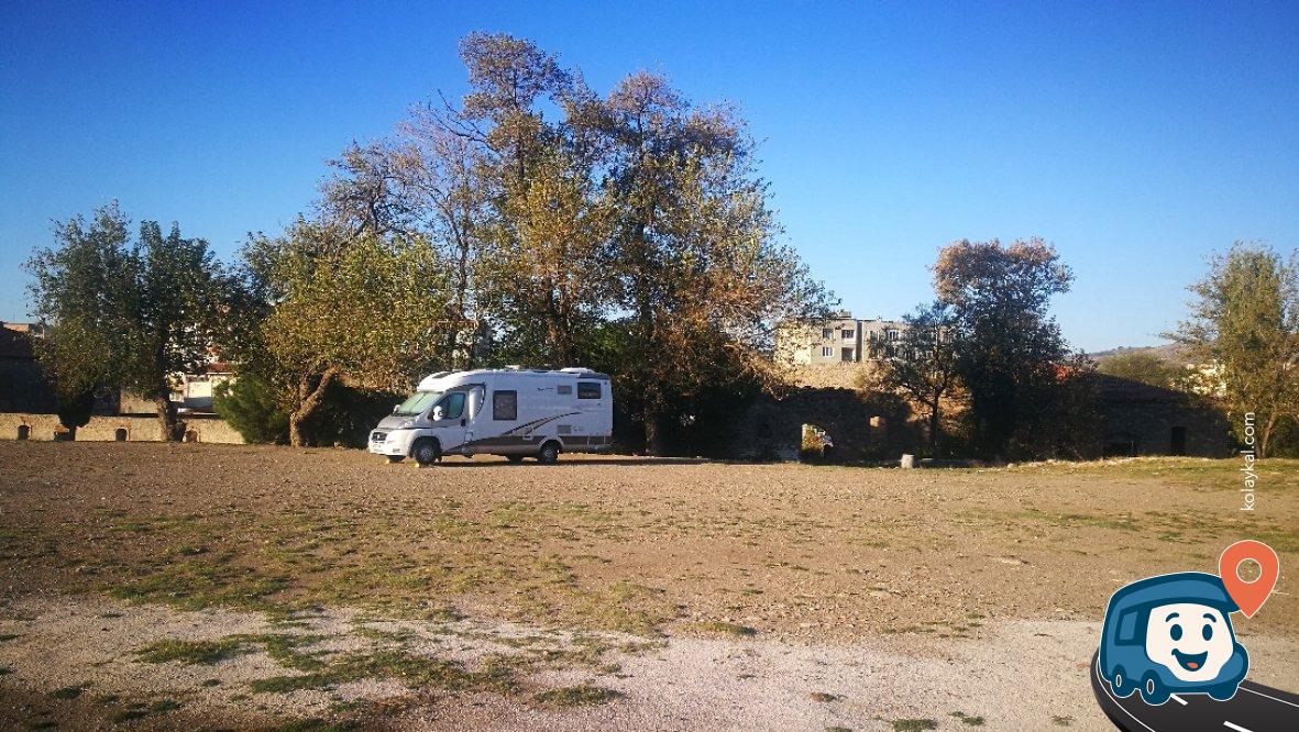 Bergama Ören Yeri Otoparkı - İzmir