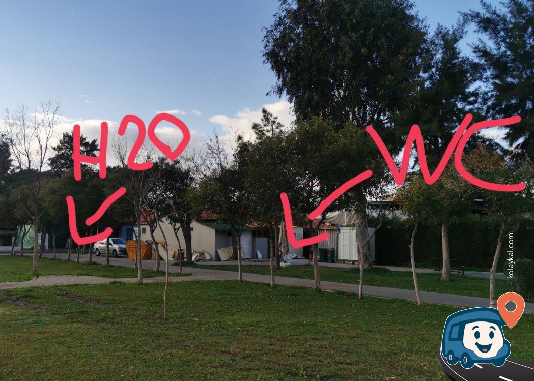 Karşıyaka Vapur İskelesi Yakını Ücretsiz Otopark ve Dinlenme Alanı - İzmir