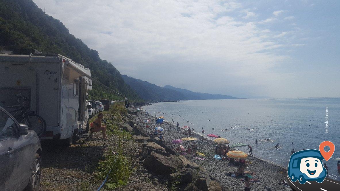 Sarp Sınır Kapısı Yakını Sahil Kamp ve Dinlenme Alanı - Fındıklı, Rize
