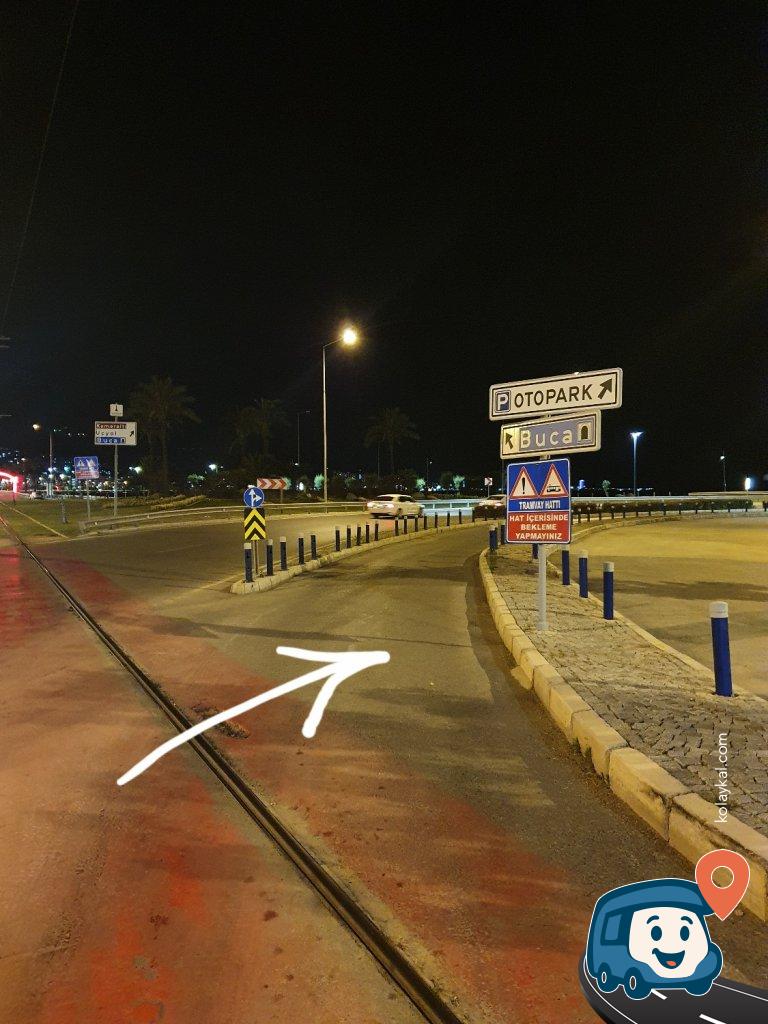 İzmir Konak Sahili Otoparkı