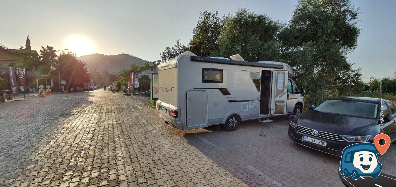 Fethiye Merkez Ücretsiz Gündelik Otopark - Muğla