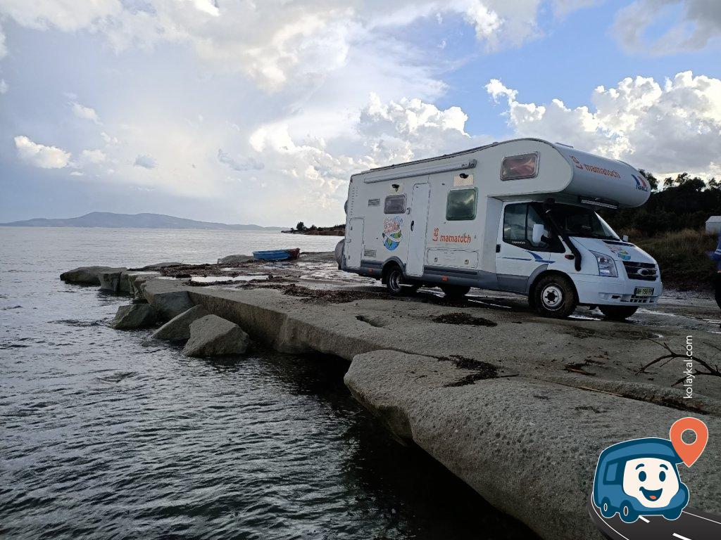Alifendere Doğal Kamp Alanı - Karaburun, İzmir