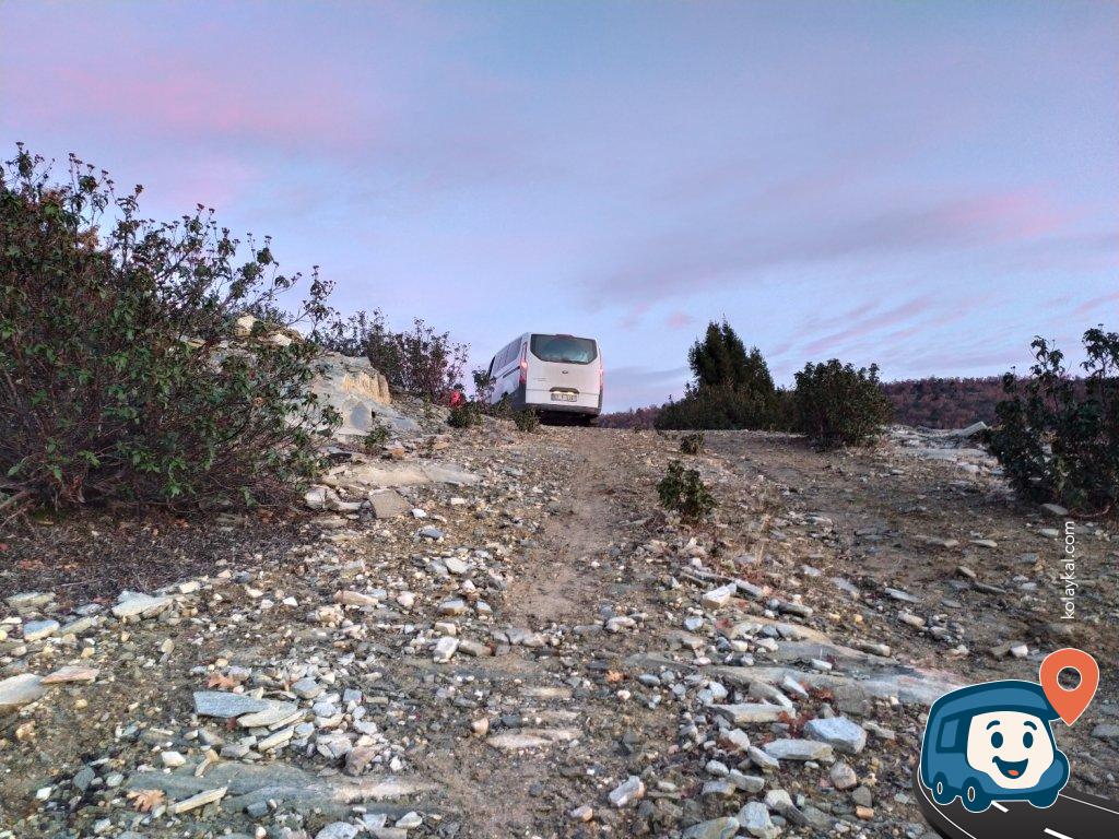 Akdağ Zirvesi Kamp Alanı - Sivaslı, Uşak