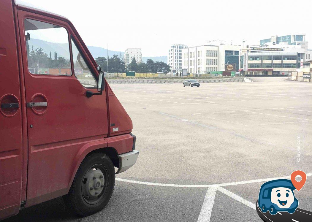 Bursa Büyük Alışveriş Merkezi Otoparkı - Ni̇lüfer