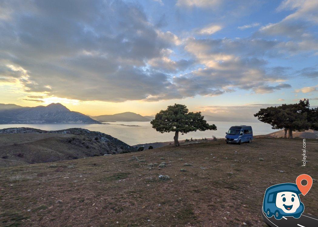 Eğirdir Gölü Manzaralı Kamp Parkı - Isparta