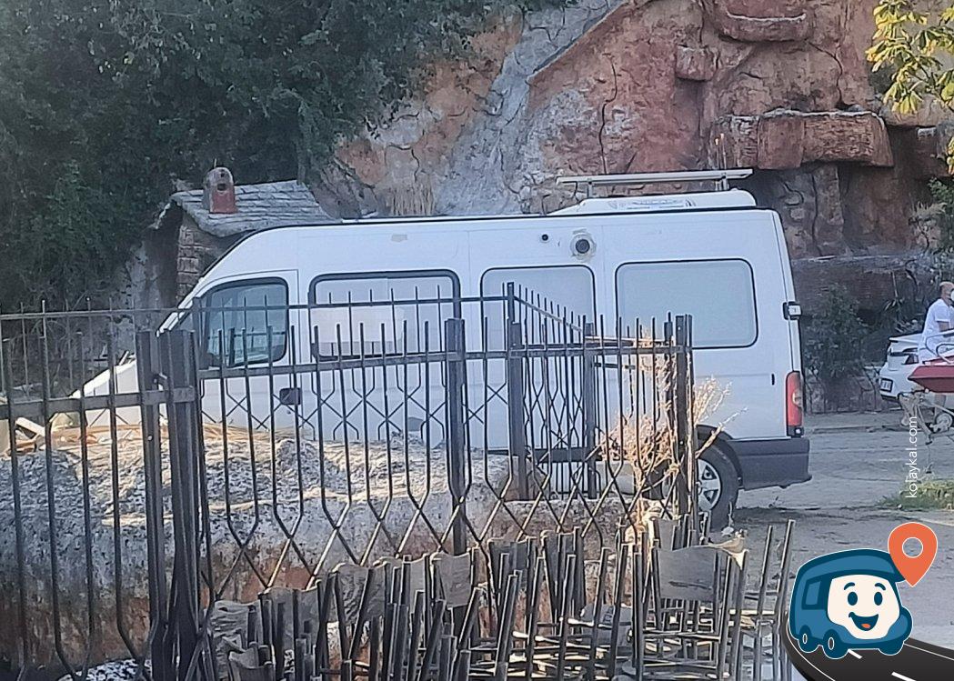 Karavanlar İçin Süpermarket Yakınında Park Yeri - Erdek, Balıkesir