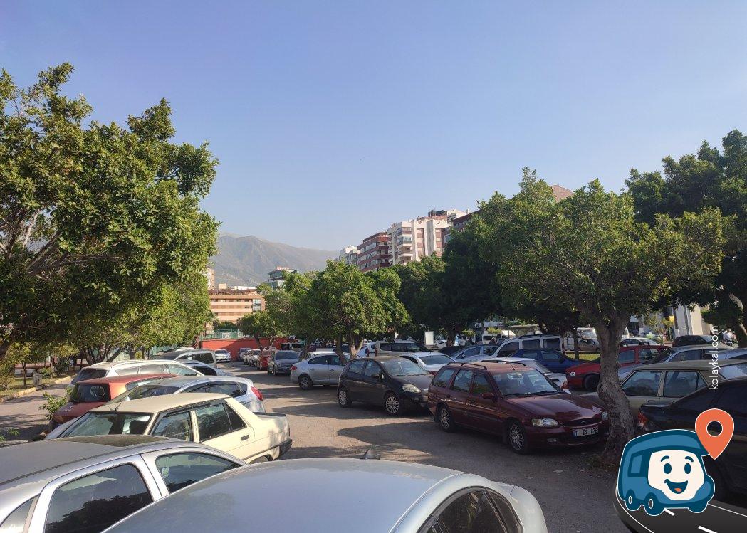 İskenderun Sahil Yolu Ücretsiz Otopark ve Dinlenme Alanı - Hatay