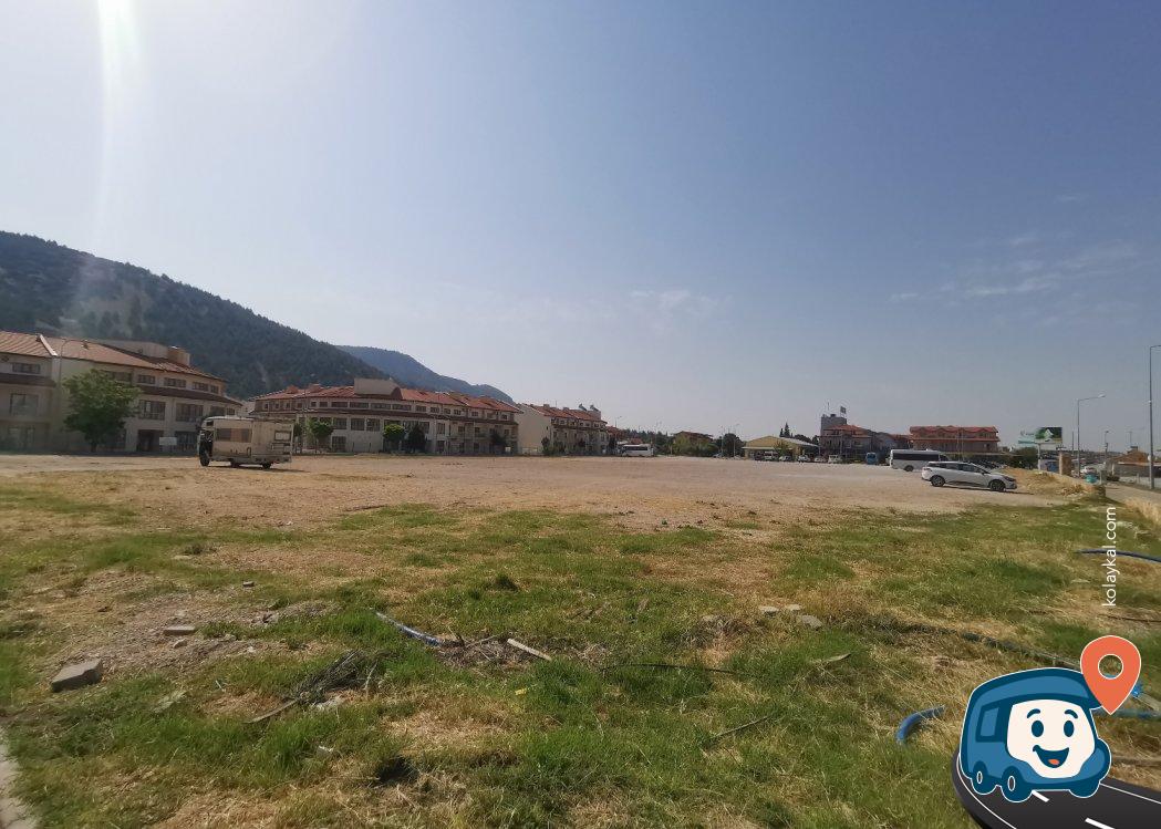 Karahayıt Kamp Alanı ve Otopark - Pamukkale, Denizli