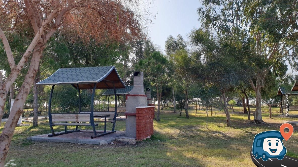 Serik Sahili Barbekülü Piknik Alanı - Antalya