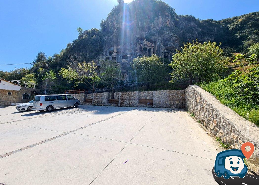 Amintas Kaya Mezarları Ücretsiz Otoparkı - Fethiye, Muğla