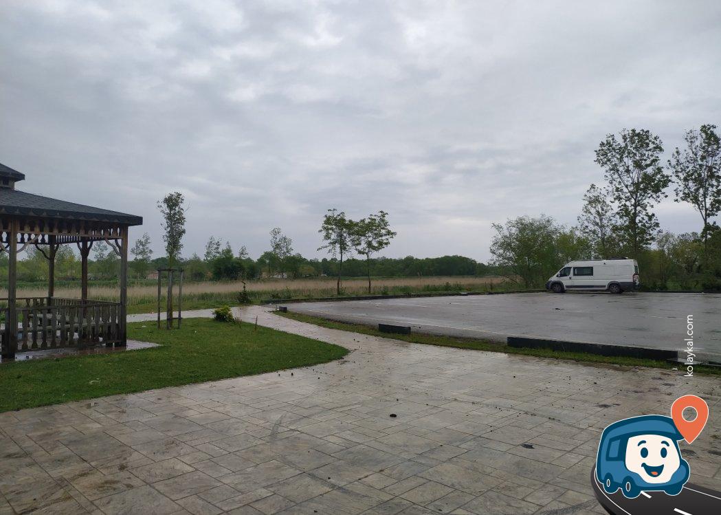 Terme Nehri Kenarı Ücretsiz Kamp Alanı - 19 Mayıs, Samsun