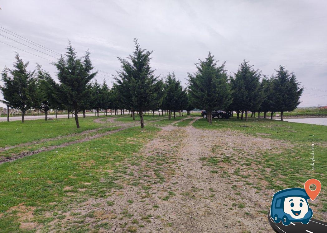 İstanbul Yolu Üzeri Gölet Kenarı Mola Yeri - Ergene, Tekirdağ