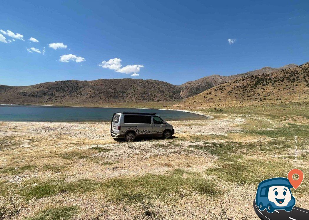 Gevaş Gölü Kamp Alanı - Van