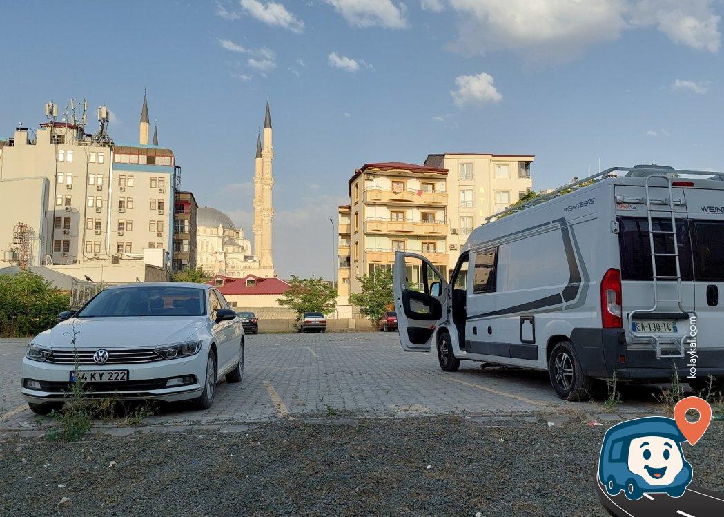 Şehir Merkezi Otopark ve Su Kaynağı - Iğdır Merkez, Iğdır