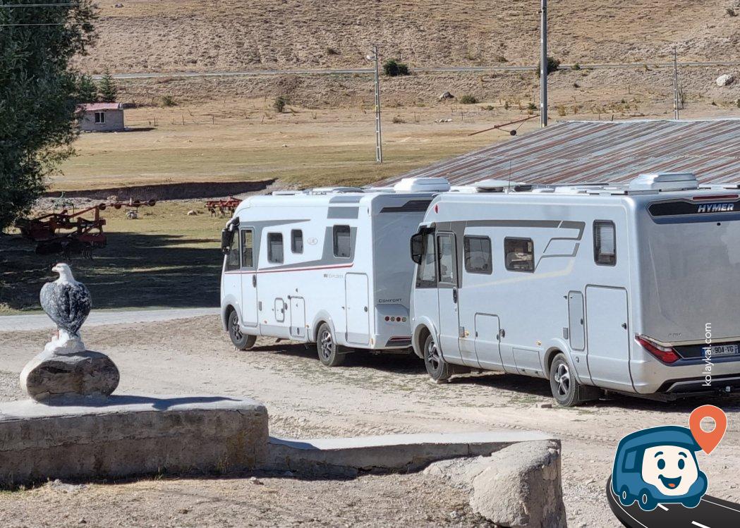 Çamurlu Köyü Kamp Alanı - Kangal, Sivas