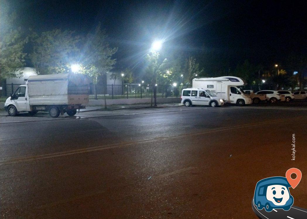 Şehir Merkezi Yakını Sakin Otopark - Yenişehir, Mersin
