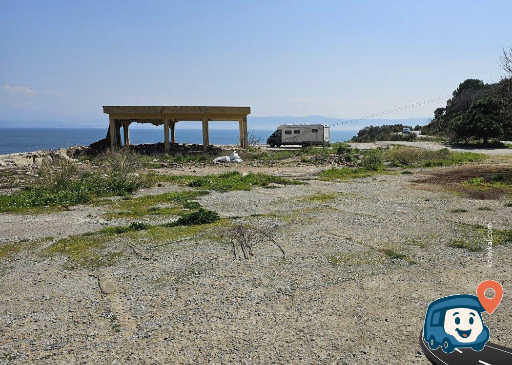 İznik Gölü Yakını Kamp Alanı - Armutlu, Yalova