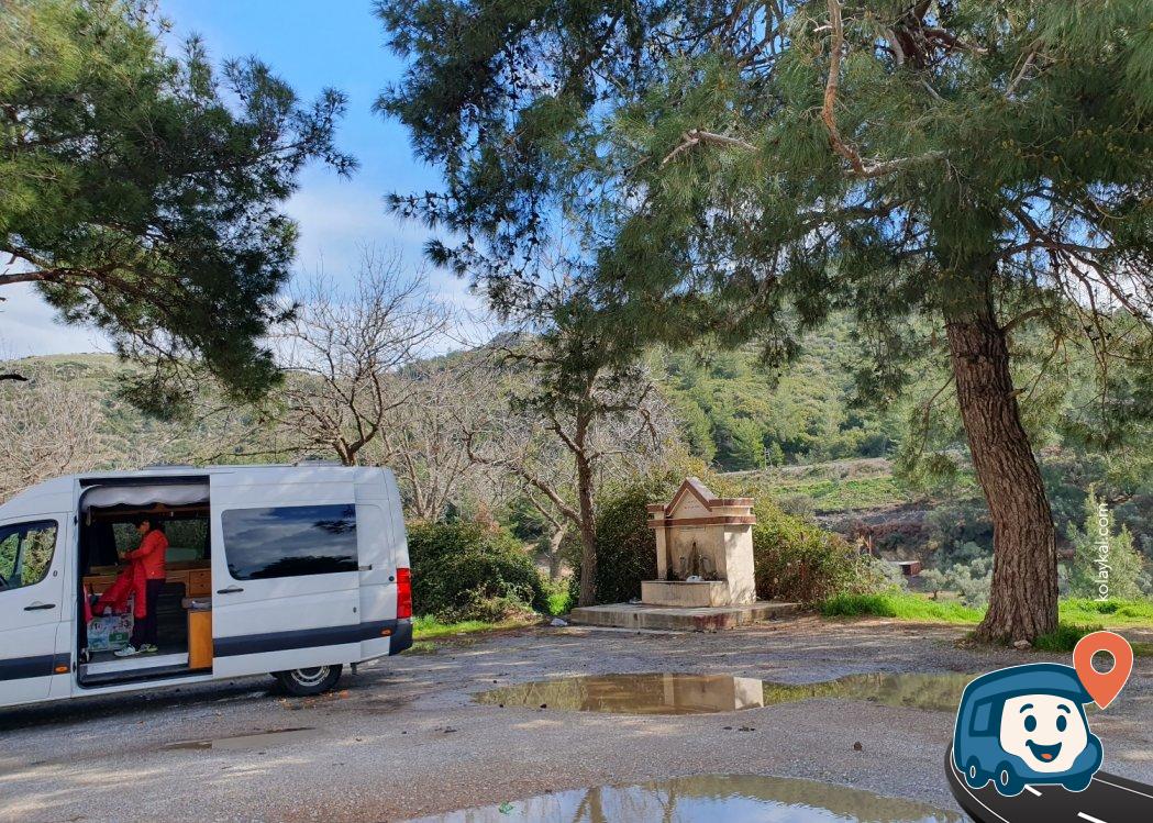 Selçuk Su Çeşmesi ve Dinlenme Alanı - İzmir
