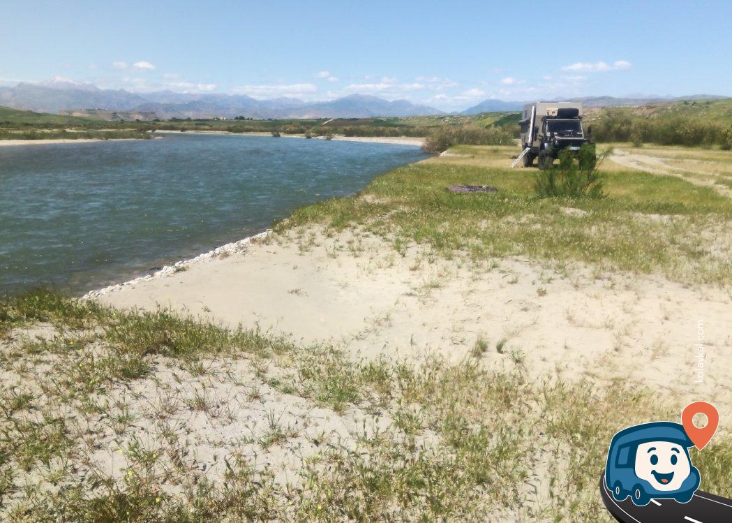 Dicle Nehri Kenarı Kamp Alanı - Kozluk, Batman