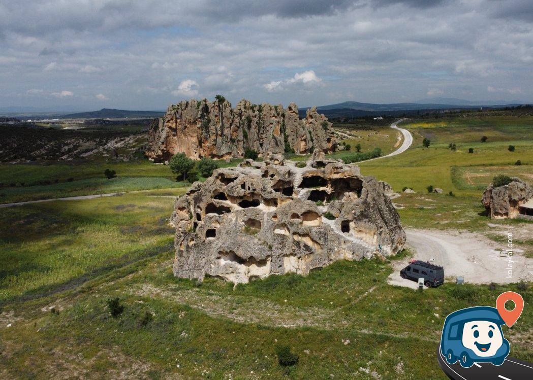 Avdalaz Kalesi Kamp Alanı - İhsaniye, Afyonkarahisar