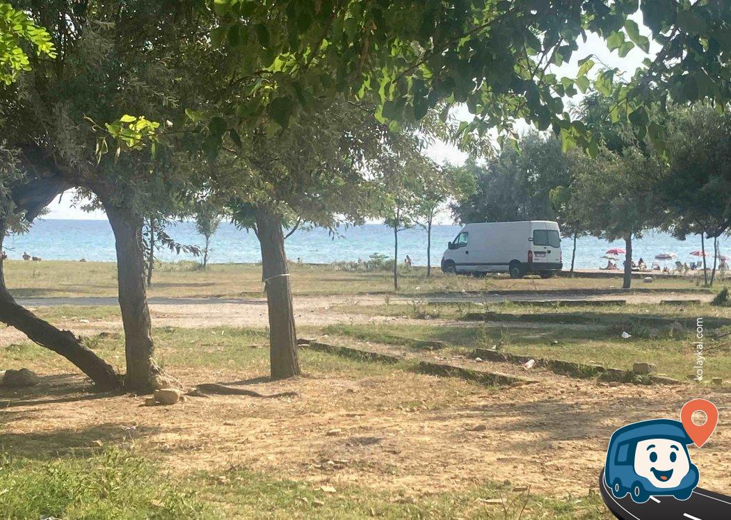 Edirne Sınır Kapısı Yakını Ücretli Kamp ve Otopark Alanı - Keşan