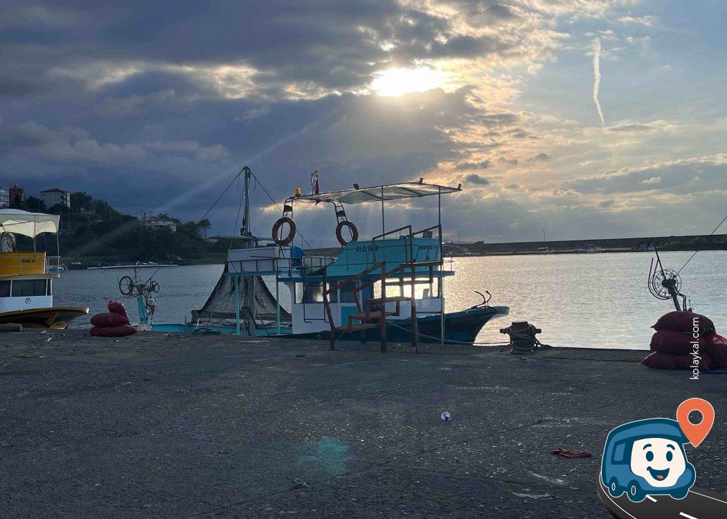 Çarşıbaşı Limanı Otopark ve Kamp Alanı - Trabzon