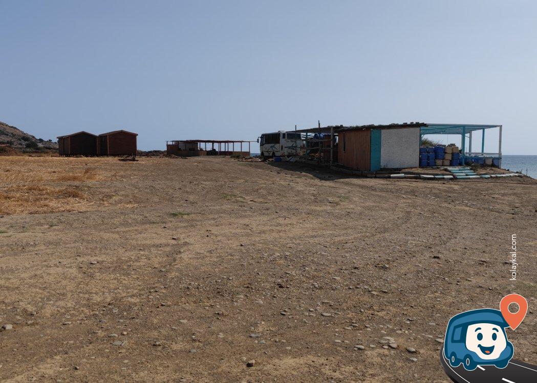 Kabatepe Plajı Otopark ve Kamp Alanı - Gökçeada, Çanakkale
