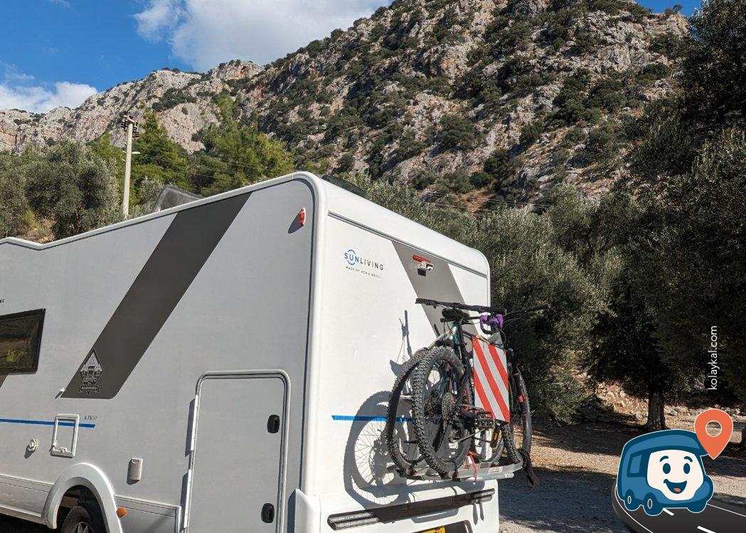 Saklıkent Kanyonu Kamp ve Otopark Alanı - Seydikemer, Muğla