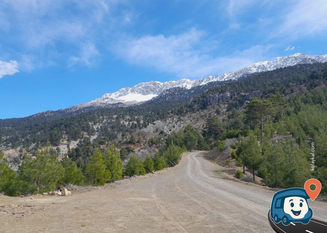 Toros Dağları Manzaralı Sakin Kamp ve Seyahat Noktası - Manavgat, Antalya