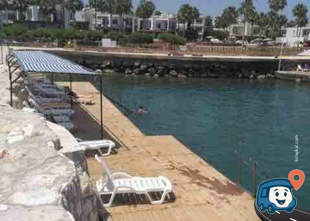 Narlıkuyu Plajı Yanı Günlük Otopark ve Dinlenme Alanı - Erdemli, Mersin
