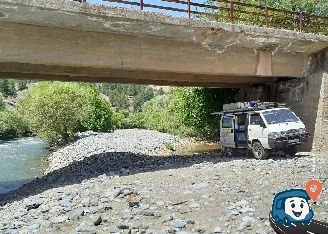 Demirışık Nehir Kenarı Kamp Alanı - Baykan, Siirt
