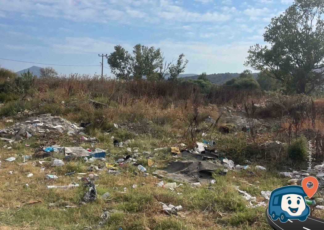 Kirli Otopark Alanı Acil Durumlar İçin - Gökçeada, Çanakkale