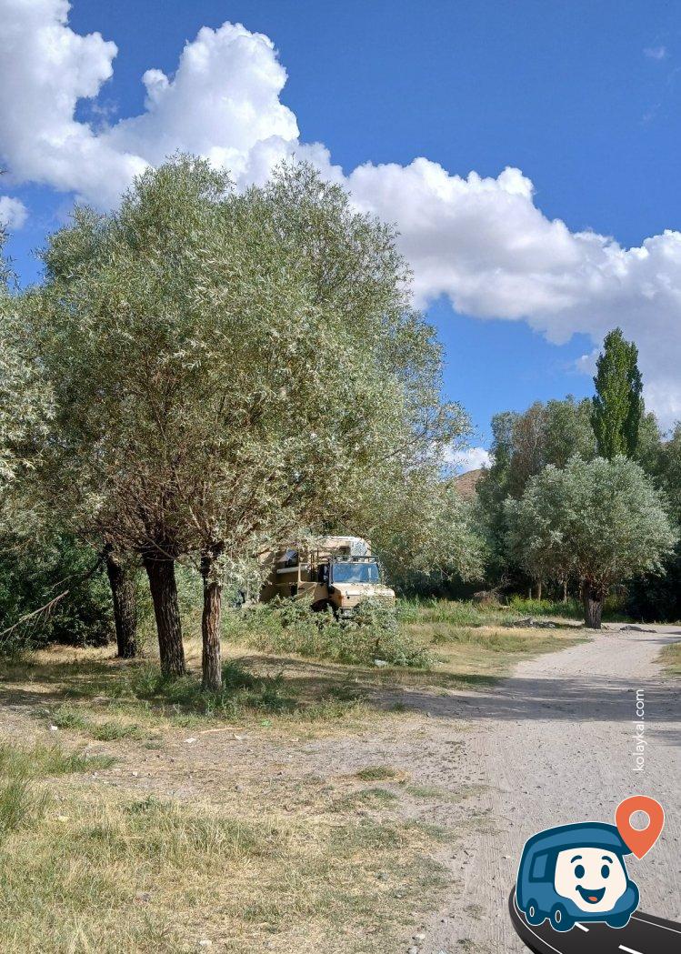 Kapadokya Yakınlarında Nehir Kenarı Sakin Kamp Alanı - Güzelyurt, Aksaray