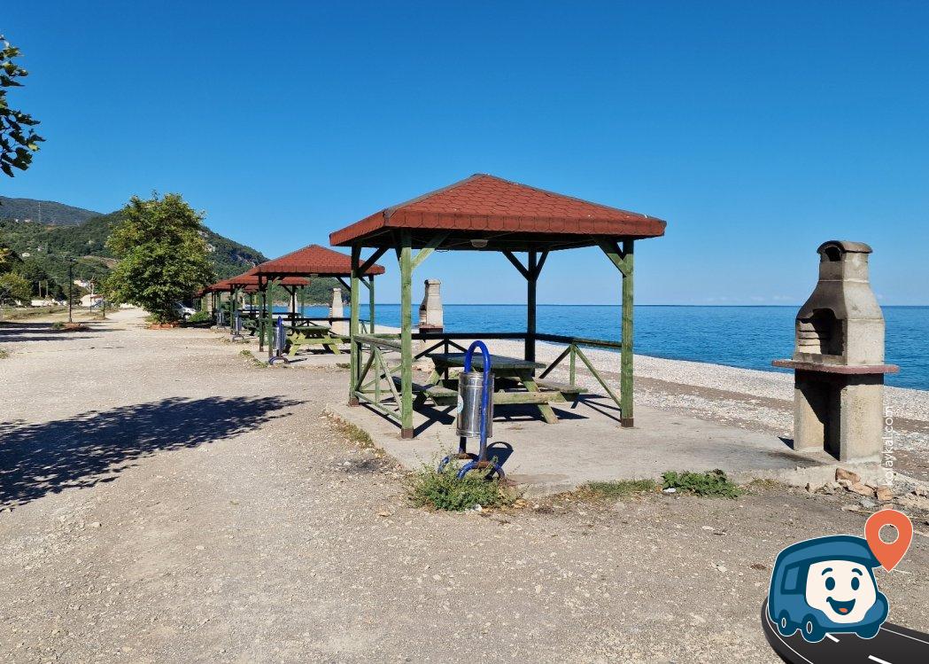 Bartın Cide Sahil Yolu Günübirlik Otopark ve Plaj Alanı - Kastamonu