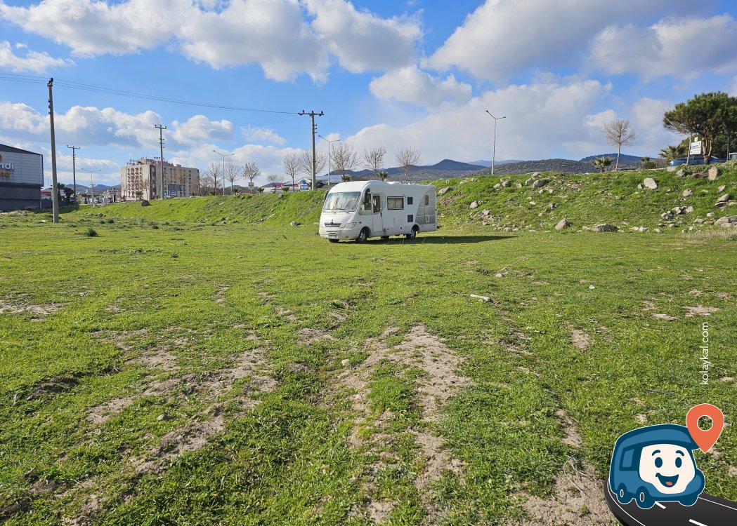 Ücretsiz ve Sakin Otopark - Bergama, İzmir