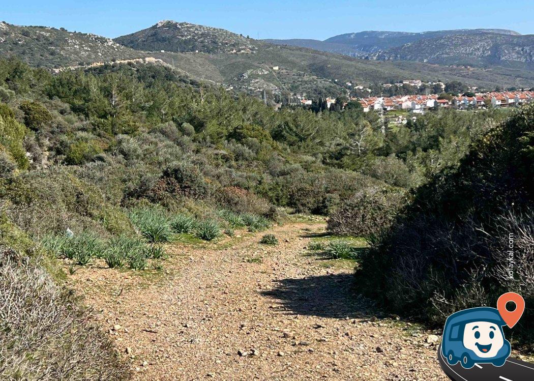 Küçük Koy Manzaralı Kamp Alanı - Karaburun, İzmir