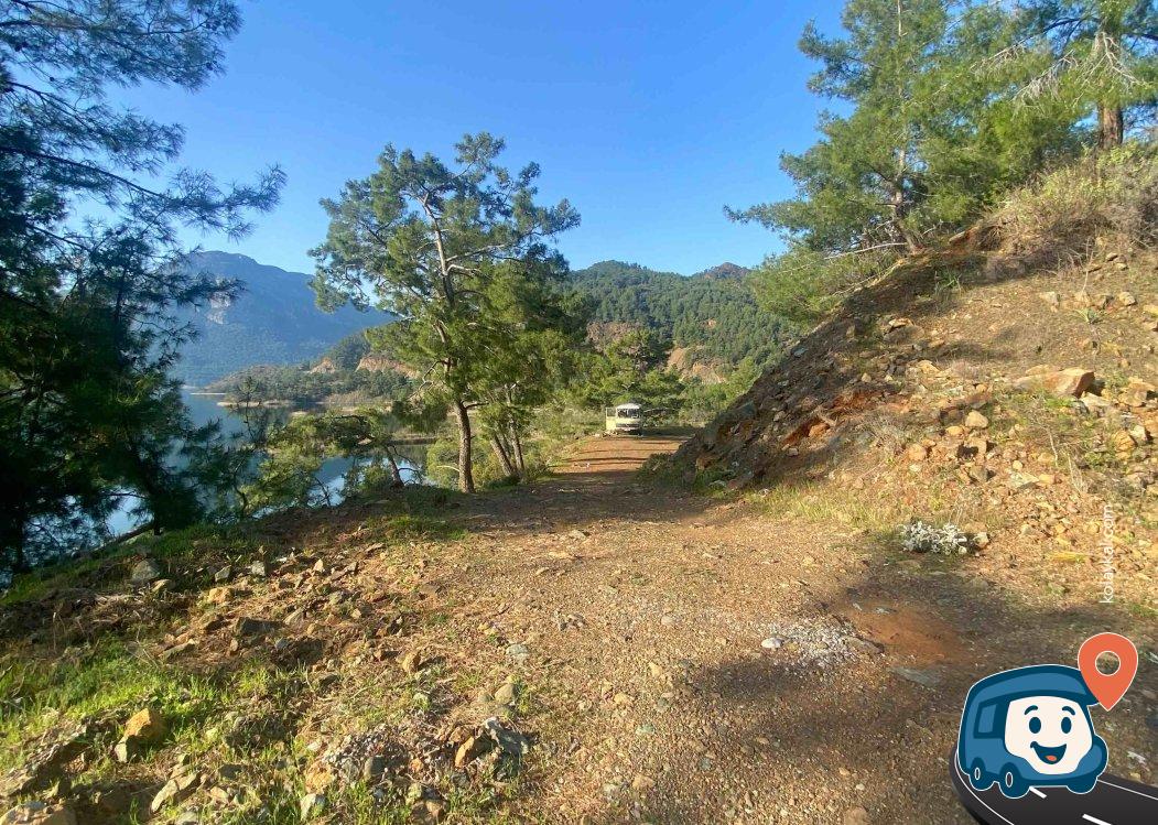 Göl Manzaralı Saklı Kamp Alanı - Köyceğiz, Muğla