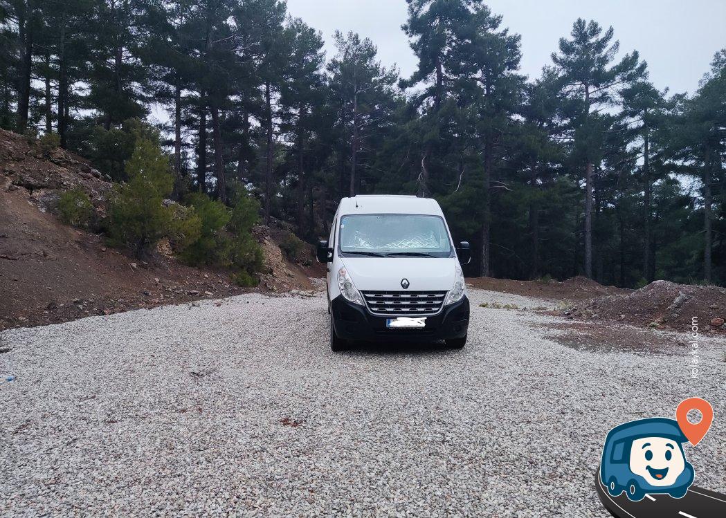 Çayarası Şelalesi Yolu Üzeri Park Alanı - Acıpayam, Denizli