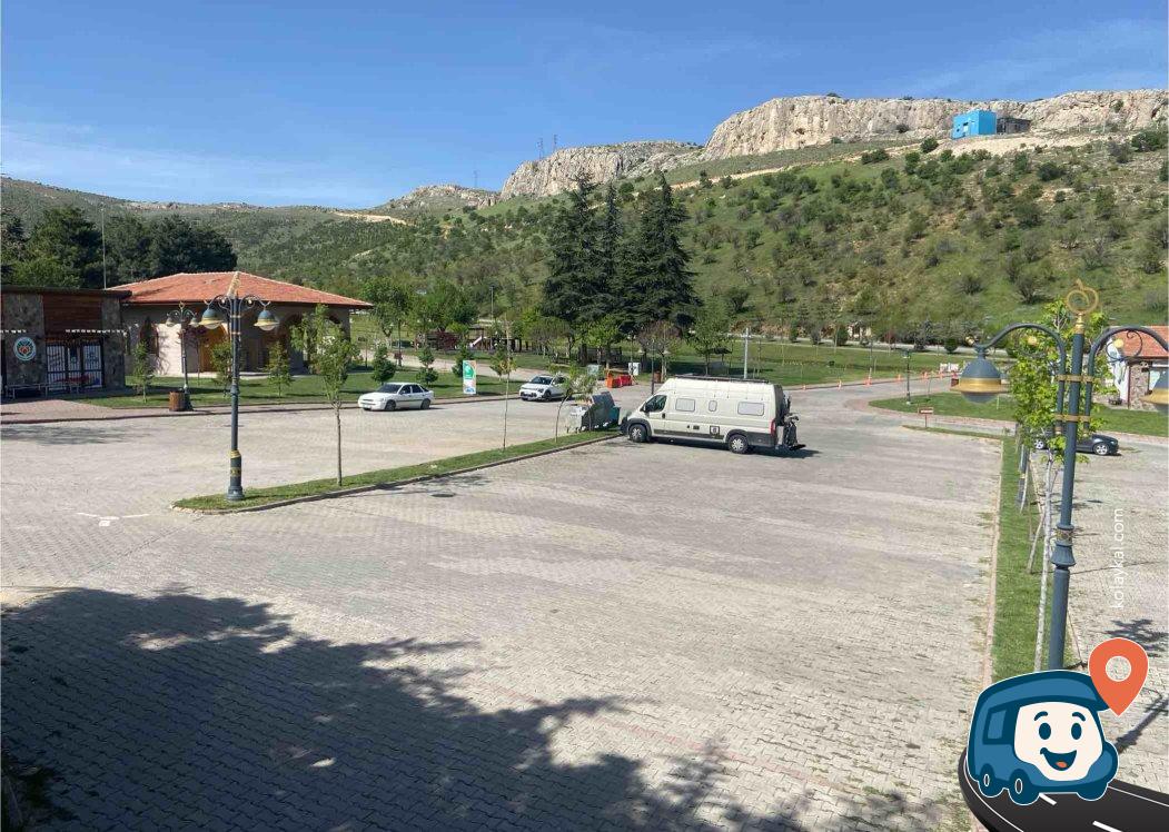 İnderesi Tabiat Parkı Otoparkı - Battalgazi, Malatya