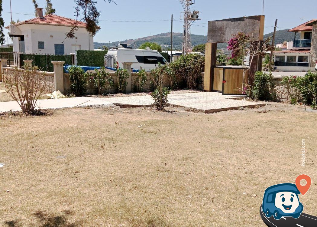 İzmir Halk Plajı Otoparkı - Urla