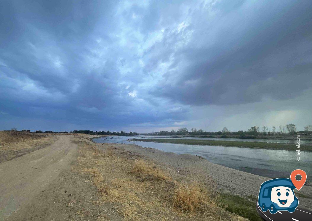 Edirne Meriç Nehri Kenarı Kamp Alanı - Edirne Merkez