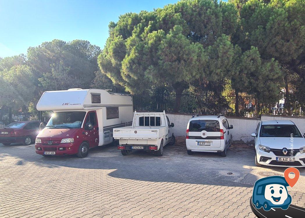 Çeşme Merkez Günlük Otopark - İzmir