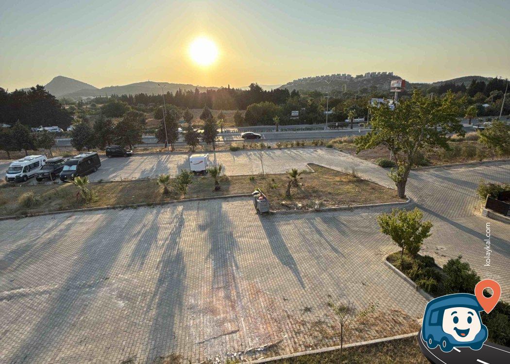 Otoyol Yakını Ücretsiz Otopark ve Mescit Tuvaleti - Güzelbahçe, İzmir