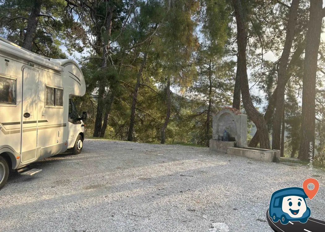 Çeşme ve Otopark Alanı - Ula, Muğla