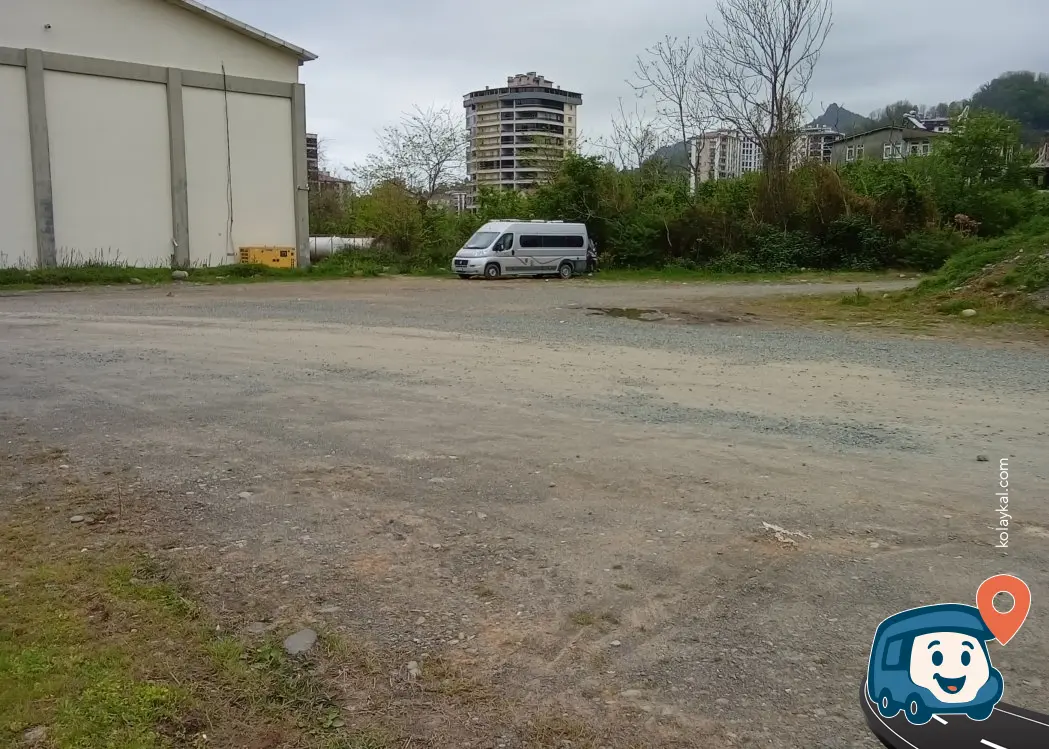 Arhavi Şehir Stadyumu Otoparkı - Artvin