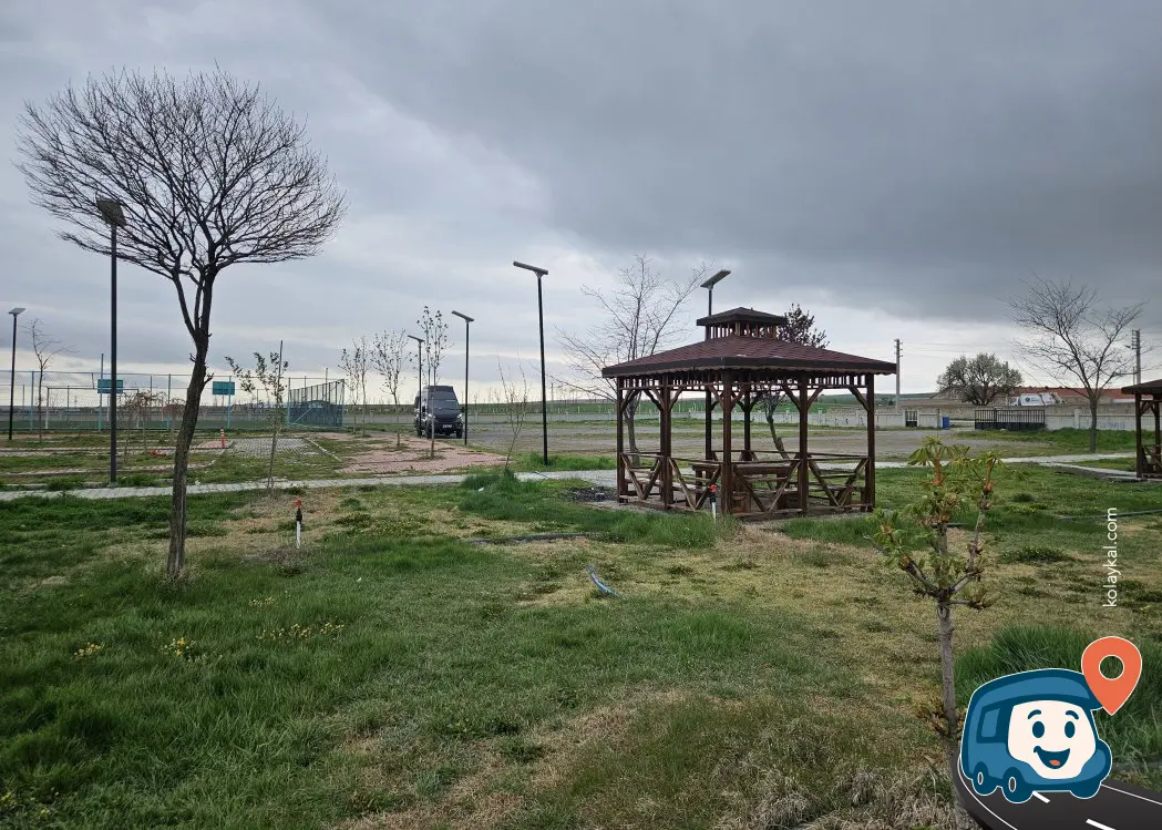 Kırşehir Kaman Hirfanlı Baraj Gölü Yakını Dinlenme ve Konaklama Noktası - Kulu, Konya