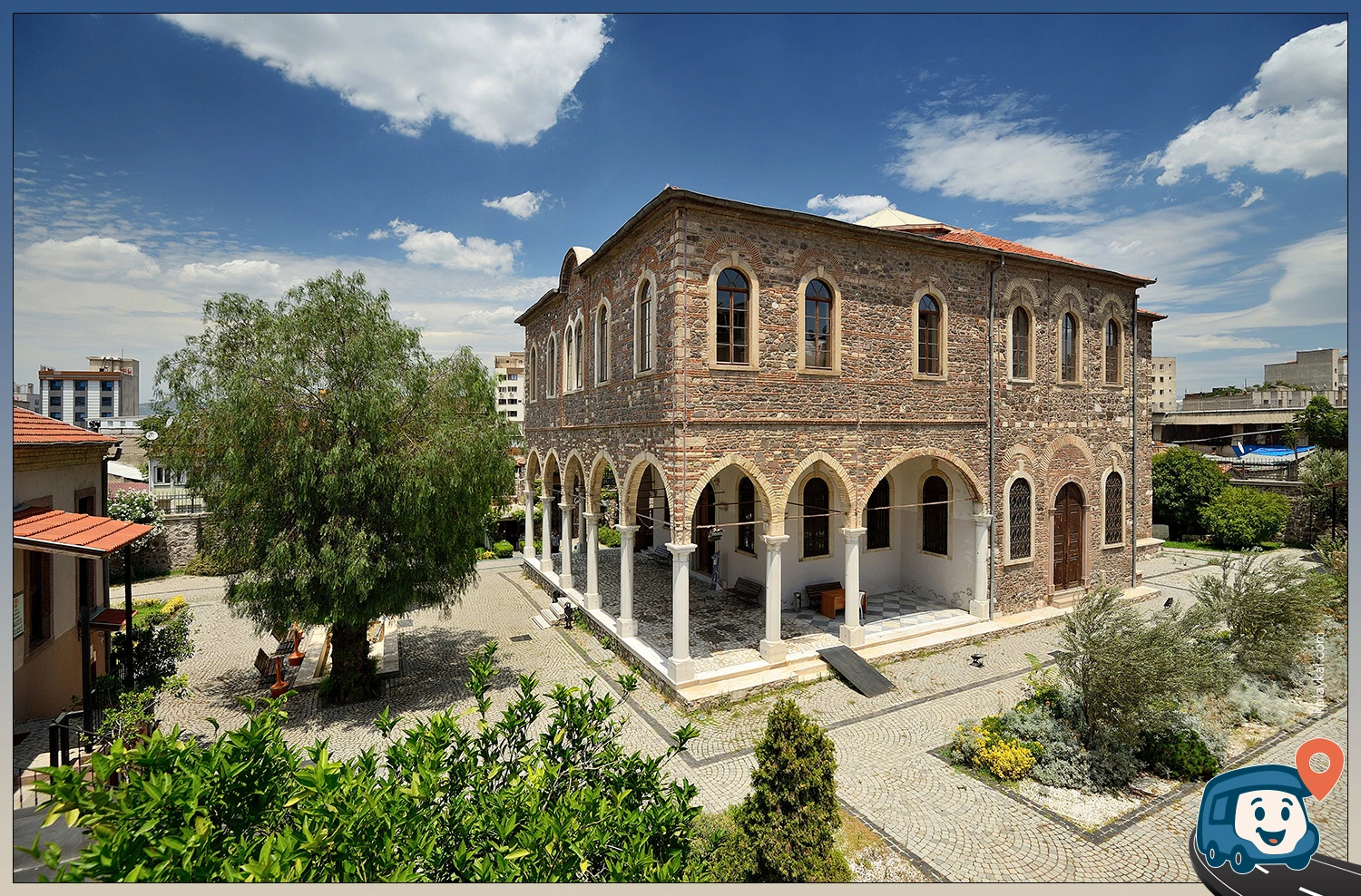 Aziz Vukolos Kilisesi - Konak, İzmir
