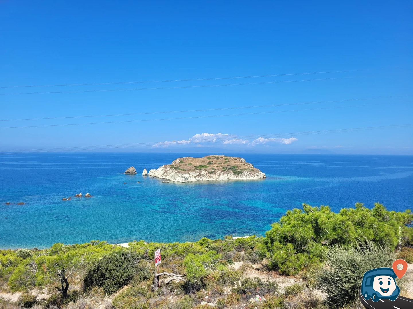 Güvercin Plajı - Foça, İzmir